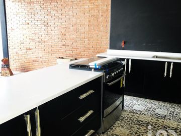 LOMAS DE CORTÉS EN CUERNAVACA, CON SEGURIDAD DENTRO DE UN FRACCIONAMIENTO (ESTRENA TU CASA)