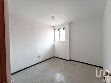 Departamento en venta, fácil acceso a autopista en Temixco