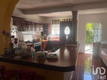 Venta de Casa Colonial en San Juan del Río Qro. Col. Granjas Banthí