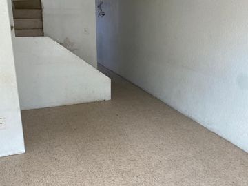 Casa en venta en 2a cerrada de los Arrayanes, los Héroes II SECC. Bosques, Tecamac, Edo. Méx.