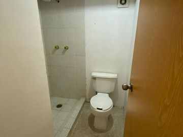 Casa en venta en 2a cerrada de los Arrayanes, los Héroes II SECC. Bosques, Tecamac, Edo. Méx.