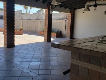 Casa En Venta Fracc. Villafontana, Mexicali