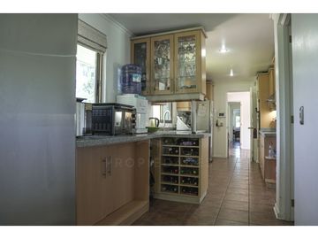 Casa en Venta Amoblada, Condominio San Carlos de la Esmeralda, Las Rastras, Talca.