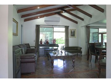 Casa en Venta Amoblada, Condominio San Carlos de la Esmeralda, Las Rastras, Talca.