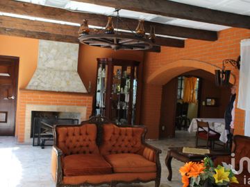 HERMOSA RESIDENCIA EN ZUMPANGO, ESTADO DE MEXICO