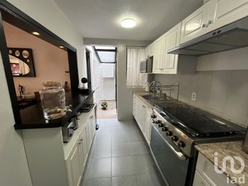 CASA EN VENTA DENTRO DE FRACCIONAMIENTO EN CUAJIMALPA DE MORELOS