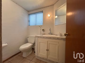 CASA EN VENTA DENTRO DE FRACCIONAMIENTO EN CUAJIMALPA DE MORELOS