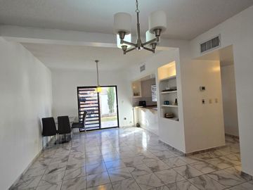 CASA DE 3 RECAMARAS EN VENTA, CANTO DE VERONA, CD JUAREZ