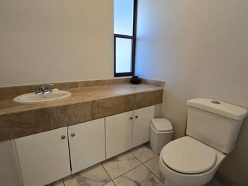 CASA DE 3 RECAMARAS EN VENTA, CANTO DE VERONA, CD JUAREZ