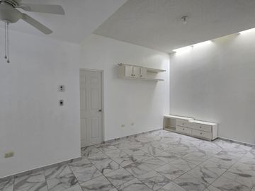 CASA DE 3 RECAMARAS EN VENTA, CANTO DE VERONA, CD JUAREZ