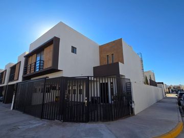 CASA DE 3 RECAMARAS EN VENTA, CANTO DE VERONA, CD JUAREZ