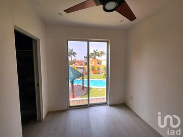 Casa en venta Fracc Las Garzas, Tezoyuca con vigilancia y alberca