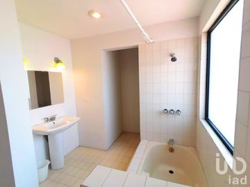 Casa en Venta + Departamento. Fracc. Los Pinos, Mexicali. +600 mts de terreno, 5 recámaras.