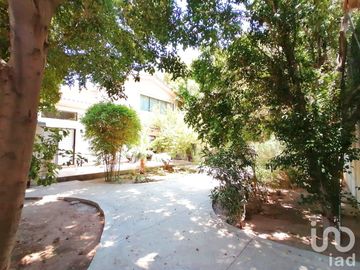 Casa en Venta + Departamento. Fracc. Los Pinos, Mexicali. +600 mts de terreno, 5 recámaras.