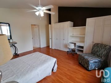 Casa en Venta + Departamento. Fracc. Los Pinos, Mexicali. +600 mts de terreno, 5 recámaras.