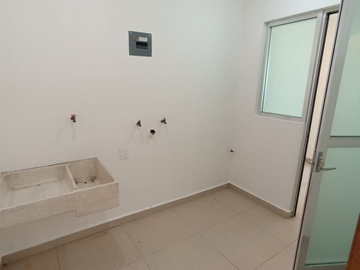 Casa en Prol. Constituyentes Oriente 75, int 65 62A, Zen House, El Marques, Querétaro, C.P. 76240