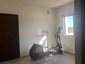 Casa sola en venta en Villas Coloniales, Apodaca, Nuevo León