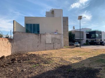 Terreno habitacional en Residencial Trento