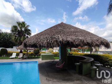 Casa en venta, en condominio con alberca, Colinas de Altar Temixco Morelos