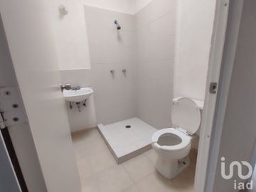 Casa en venta, en condominio con alberca, Colinas de Altar Temixco Morelos