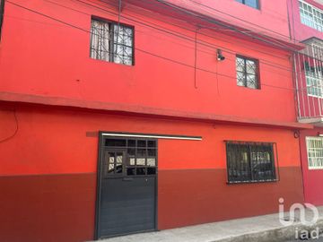 VENTA DE CASA EN CHURUBUSCO (7 DEPARTAMENTOS)
