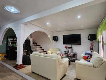 CASA EN VENTA EN LLANO DE LOS BAEZ, ECATEPEC