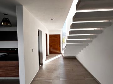 CASA EN VENTA EN PRESERVE JURIQUILLA $4.09 MDP