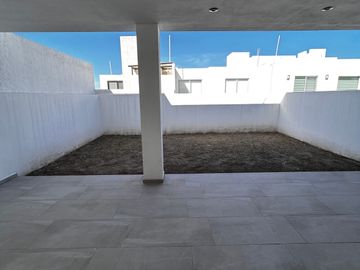CASA EN VENTA EN PRESERVE JURIQUILLA $4.09 MDP
