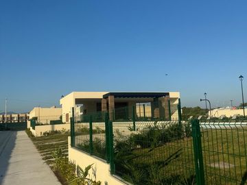 CASA EN VENTA  EN RIVIERA NAYARIT  FRACC CENDELA