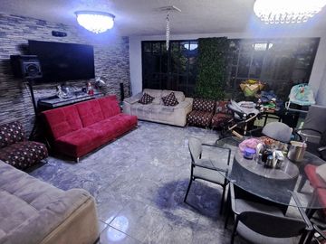 CASA EN VENTA EN CONJUNTO RESIDENCIAL NIZA