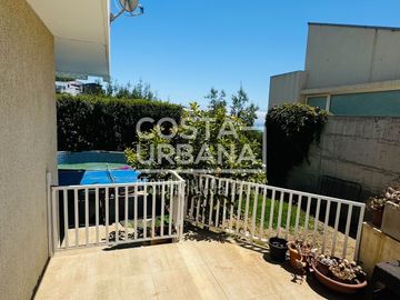Soleada casa en Viña del Mar Alto