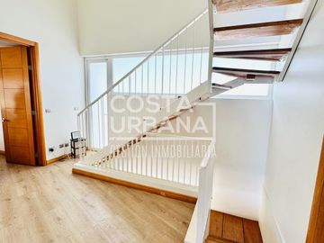 Soleada casa en Viña del Mar Alto