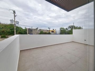 Casa en venta en Col. Nueva Yucatán a estrenar, con excelentes acabados