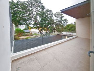 Casa en venta en Col. Nueva Yucatán a estrenar, con excelentes acabados