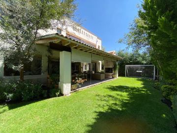 CASA DE 4 HABITACIONES EN EL CLUB DE GOLF CAMPANARIO
