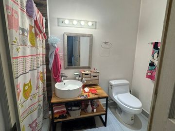 CASA EN VENTA LAS LOMAS SECTOR JARDINES
