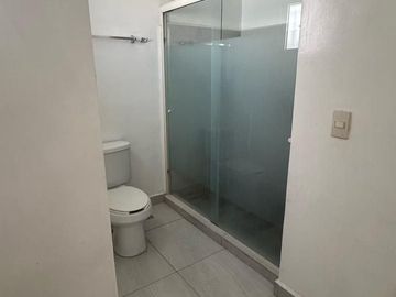 CASA EN VENTA LAS LOMAS SECTOR JARDINES