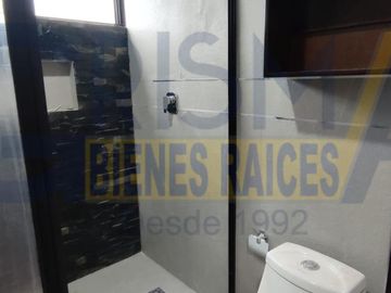 CASA EN VENTA EN FRACCIONAMIENTO LA HERRADURA