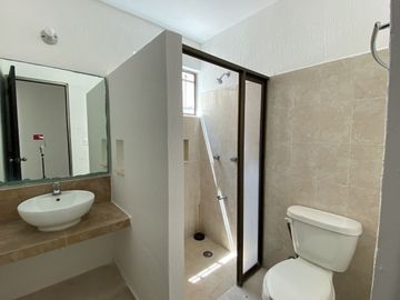 Casa Amueblada en Renta/Venta en Las Americas II