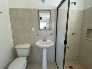 Casa Amueblada en Renta/Venta en Las Americas II