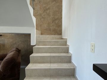 Casa Amueblada en Renta/Venta en Las Americas II