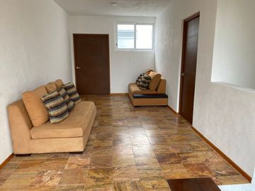 Casa Colonial en VENTA en el CENTRO en el barrio de Santiago para remodelar