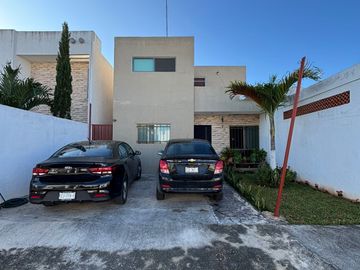 Casa en venta en Mérida, Fraccionamiento Las Americas