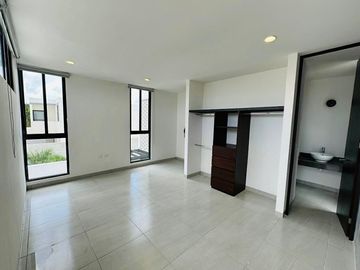 Casa en Renta y Venta, La casa del Cenote en TAMORA, Conkal, Mérida
