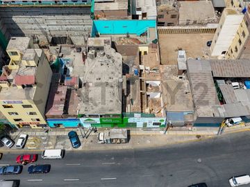 Precio Rebajado Local Comercial + 3 estacionamientos en vía expresa