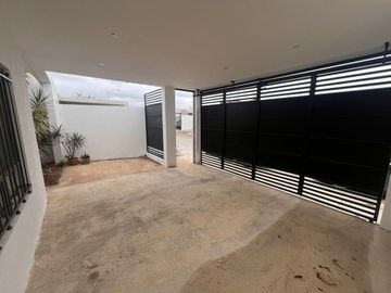 Casa de 1 Planta con 2 Recámaras en el Fraccionamiento Las Américas II Mérida