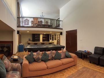 EXCELENTE CASA A LA VENTA EN LOMAS DE CHAPULTEPEC  (S)