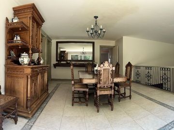 EXCELENTE CASA A LA VENTA EN LOMAS DE CHAPULTEPEC  (S)