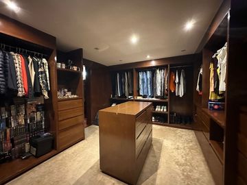 EXCELENTE CASA A LA VENTA EN LOMAS DE CHAPULTEPEC  (S)