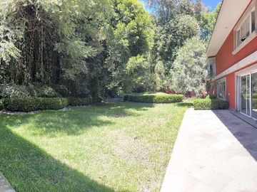 EXCELENTE CASA A LA VENTA EN LOMAS DE CHAPULTEPEC  (S)